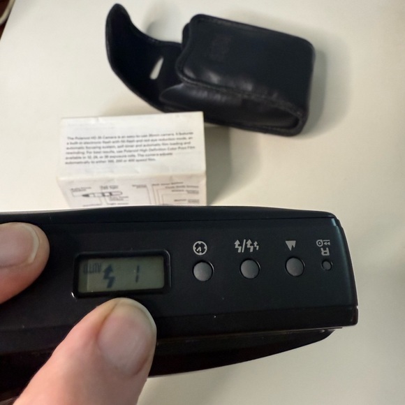 Polaroid 35mm High Definition Camera - Black - Picture 8 of 9